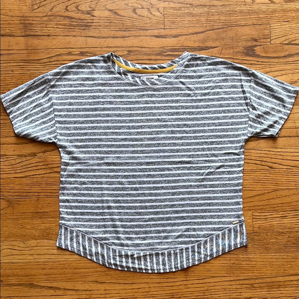 Kensie Gray and White Striped Knit Top